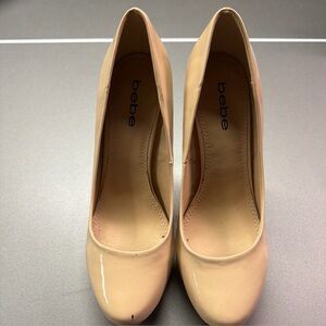 Bebe Amia Women Size 8 Nude Beige Patent Platform Pumps 5" Stiletto Heel